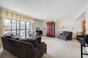 4360 Brookside Ct, Edina, MN 55436 - Photo 13