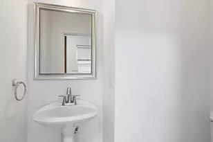 546 Ashland Ave, Saint Paul, MN 55102 - Photo 15