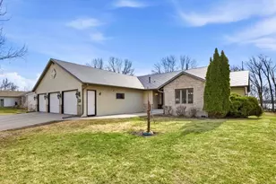 141 Fairlawn Ave E, Winsted, MN 55395 - Photo 1