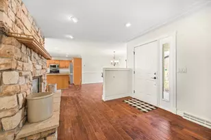 141 Fairlawn Ave E, Winsted, MN 55395 - Photo 7