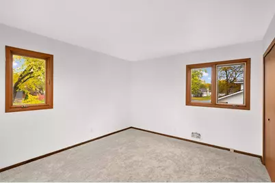 7816 Scott Avenue N, Brooklyn Park, MN 55443 - Photo 15