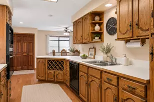 4936 Edgewater Dr, Mound, MN 55364 - Photo 11