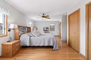 2555 Aladdin St, Roseville, MN 55113 - Photo 21