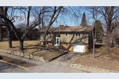 526 4th Street W, Hastings, MN 55033 - Photo 1