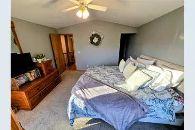 321 5th Avenue SE, Pipestone, MN 56164 - Photo 35