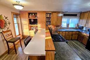 321 5th Ave SE, Pipestone, MN 56164 - Photo 9