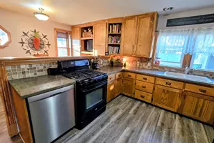 321 5th Ave SE, Pipestone, MN 56164 - Photo 11