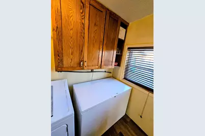 321 5th Avenue SE, Pipestone, MN 56164 - Photo 19