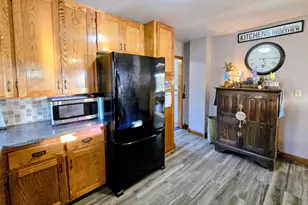 321 5th Ave SE, Pipestone, MN 56164 - Photo 13