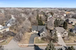 12314 Sunnybrook Rd, Eden Prairie, MN 55347 - Photo 37