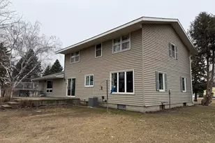 175 30th St SW, Benson, MN 56215 - Photo 3