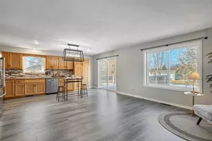 3265 Norway Dr S, Cambridge, MN 55008 - Photo 5