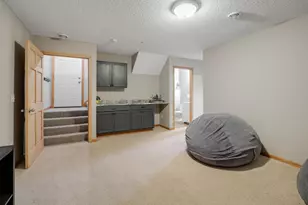 2826 Clover Ridge Dr, Chaska, MN 55318 - Photo 15