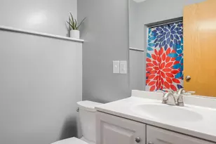 2826 Clover Ridge Dr, Chaska, MN 55318 - Photo 19