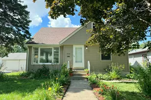 7204 Harriet Ave, Richfield, MN 55423 - Photo 3