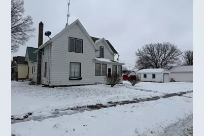 215 W Fillmore Avenue, Mabel, MN 55954 - Photo 1