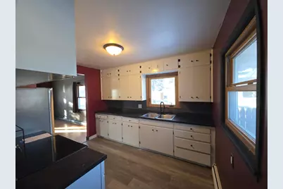 729 Elm Court, Le Sueur, MN 56058 - Photo 3