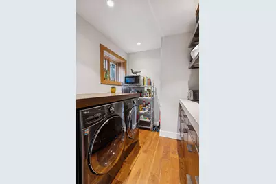 747 Kenwood Parkway, Minneapolis, MN 55403 - Photo 25