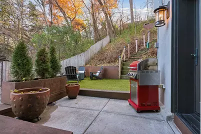 747 Kenwood Parkway, Minneapolis, MN 55403 - Photo 45