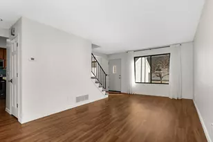 4235 Sylvia Ln N, Shoreview, MN 55126 - Photo 3