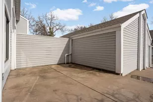 4235 Sylvia Ln N, Shoreview, MN 55126 - Photo 25