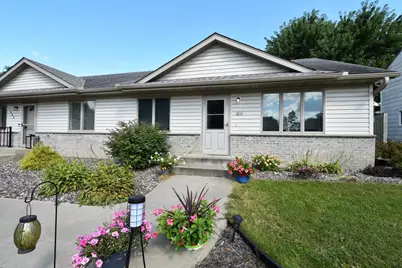 1055 S Main Street, Zumbrota, MN 55992 - Photo 3