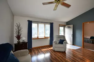 1055 S Main St, Zumbrota, MN 55992 - Photo 7