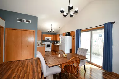 1055 S Main Street, Zumbrota, MN 55992 - Photo 9