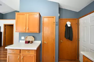 1055 S Main St, Zumbrota, MN 55992 - Photo 11