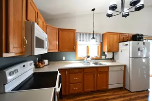 1055 S Main St, Zumbrota, MN 55992 - Photo 11