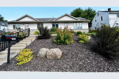 1055 S Main Street, Zumbrota, MN 55992 - Photo 1