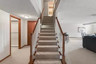 9930 Old Wagon Trail, Eden Prairie, MN 55347 - Photo 33