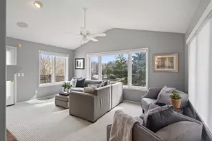 9930 Old Wagon Trail, Eden Prairie, MN 55347 - Photo 19