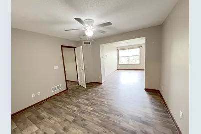 15257 60th Avenue N, Plymouth, MN 55446 - Photo 9