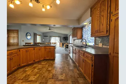 415 McKinley Avenue, North Mankato, MN 56003 - Photo 9