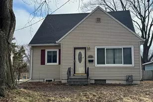 415 McKinley Ave, North Mankato, MN 56003 - Photo 1