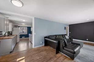 11824 Larch St NW, Coon Rapids, MN 55448 - Photo 5