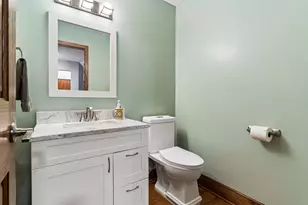 7476 Cahill Rd, Edina, MN 55439 - Photo 21