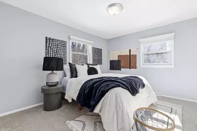 1056 Brooks Avenue W, Roseville, MN 55113 - Photo 15