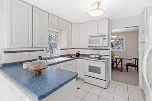 1056 Brooks Ave W, Roseville, MN 55113 - Photo 5