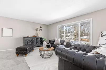 1056 Brooks Avenue W, Roseville, MN 55113 - Photo 19