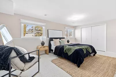 1056 Brooks Avenue W, Roseville, MN 55113 - Photo 13