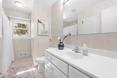 1056 Brooks Avenue W, Roseville, MN 55113 - Photo 11