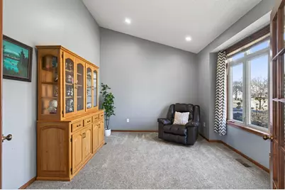 975 Hope Avenue, Jordan, MN 55352 - Photo 5