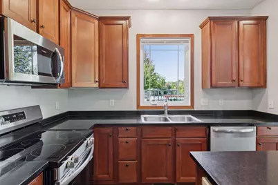 5066 Yuma Lane N, Plymouth, MN 55446 - Photo 19