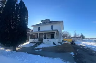 317 Locust Street N, Mabel, MN 55954 - Photo 1