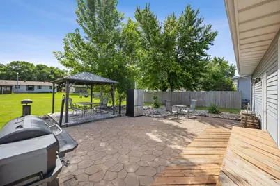 901 7th Street W, West Fargo, ND 58078 - Photo 31