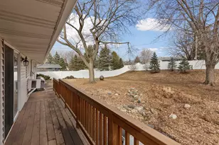 11205 River Hills Dr, Burnsville, MN 55337 - Photo 29