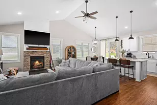 4320 Thielke Cir, Hermantown, MN 55811 - Photo 11