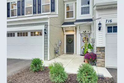 718 Maggie Way, Chanhassen, MN 55317 - Photo 7